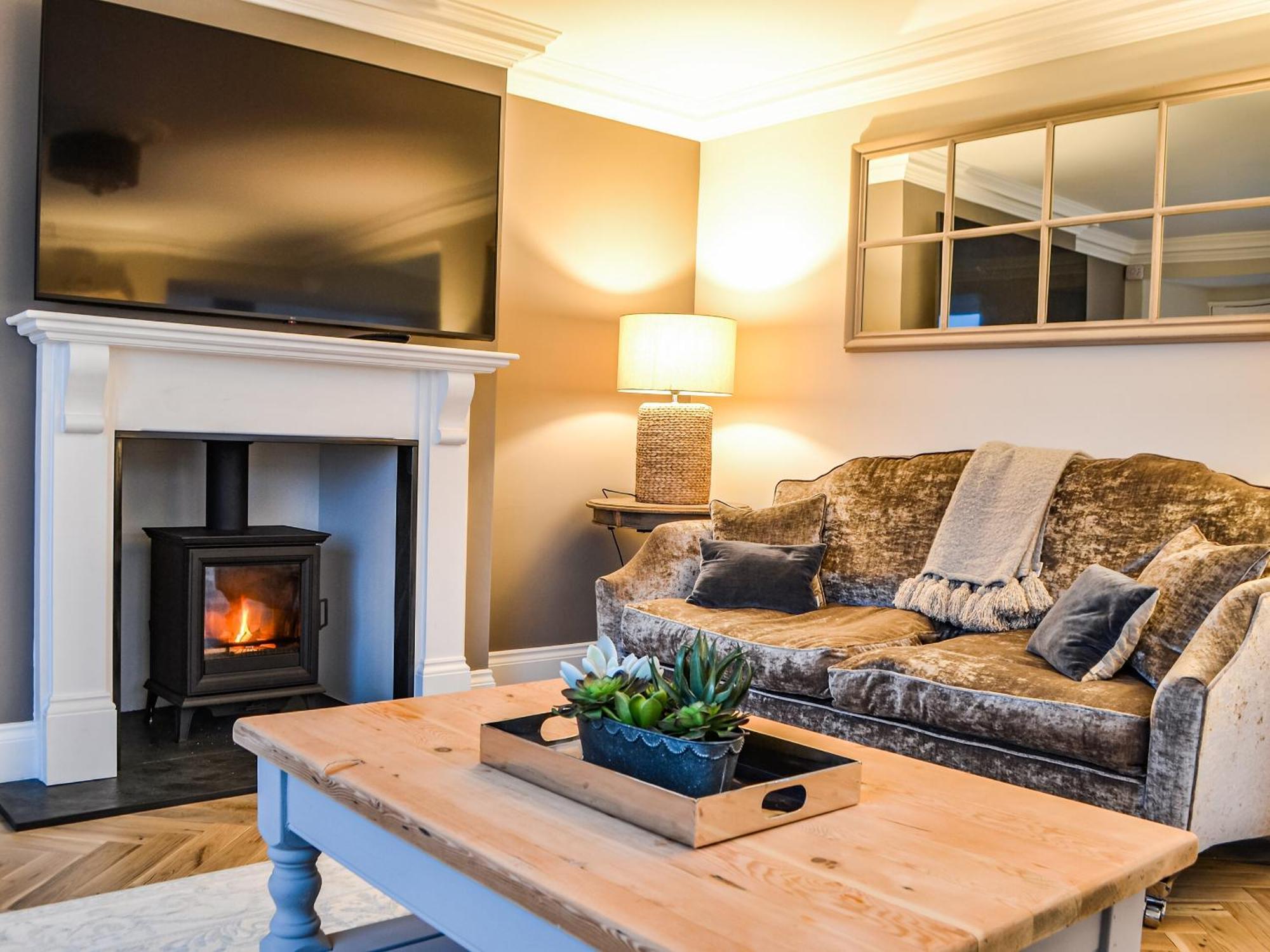 Hazelrigg Villa โบว์เนส ออน วินเดอเมียร์ ภายนอก รูปภาพ